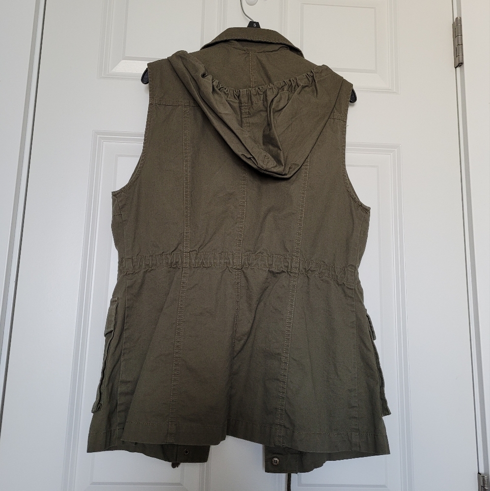 Nwot Utility Vest - image 5